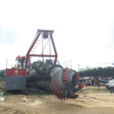 Chine Dredger à aspiration diesel de 22 pouces pour le dragage des canaux fluviaux à vendre