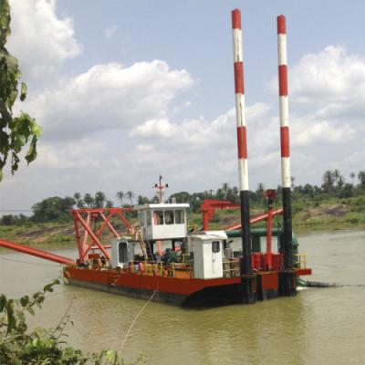 China 2500m3 18 inch Rivier Zee Zuigdredger Machine Met Cutter Head Dredger Boat Te koop