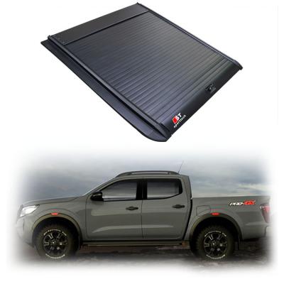 China Waterproof Rear Tonneau Lockable Bed Truck Cover Flap Cargo Rear Hard Shade Cover For Navara Frontier /Np300/ D22/D40 2021 for sale