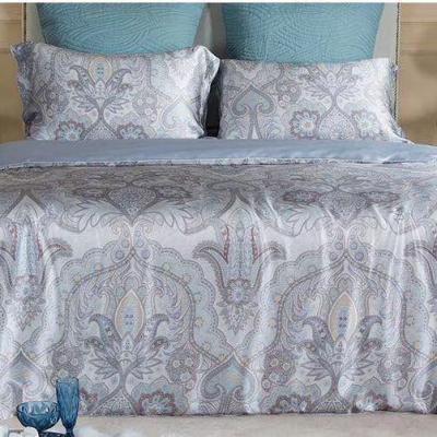 China Simple And Elegant Silk Bedding Set Non - Toxic Luxury Printed Silk Comforter Set for sale