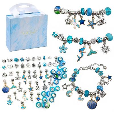 China Cute Christmas Jewelry Making Kit Charm Bracelet Necklaces Present 112 Pcs Alloy Beads DIY Kid Gifts Bracelet Set Wholesale for sale