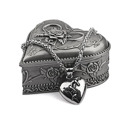 China High Quality Trinket Box for Girls, Heart Shape Jewelry Box and Decorative Collectible Trinket Boxes Storage Case Hanging Organizer for Women for sale