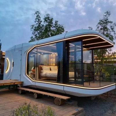 China Graphic Design Prefabricated Outdoor Space Capsule Resort Hotel for Transport and Load 20'/40' Container for sale