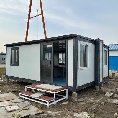 Cina Casa in container espandibile con bagno e cucina lussuosa 20 piedi 40 piedi facile da installare edificio modulare prefabbricato a prova di vento in vendita