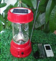 China Elegant Designed Solar Lanterns Portable Excellent Luminous Efficiency for sale