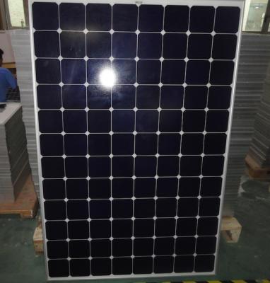 China Moderne 300 Watt hohe Leistungsfähigkeits-beste Sonnenkollektoren für gute Hauptherstellungskosten zu verkaufen