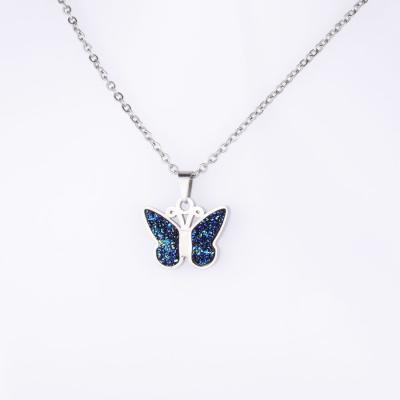 China Stainless Steel Cute Blue Animal Mirror Chain Clavicle Butterfly Gypsophila Resin Pendant Necklace for sale