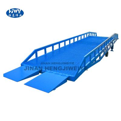 China Easy Operation Heavy Load Equipment Van Loading Ramps Moving Adjustable Loading Ramp for sale