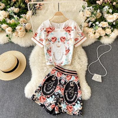 China CUBEAR CBY00004 QUICK DRY floral pattern short sleeve casual style back button around neck shirt floral pattern shirt and shorts set for sale