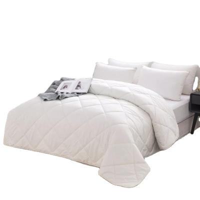 China Home High Quality Super Soft Wool Comforter / Duvet / Comforter For Home And Hotel for sale