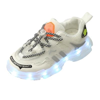 China Anti-odor 2020 new design fashion kids sports shoes wholesale kids led flash shoes for sale