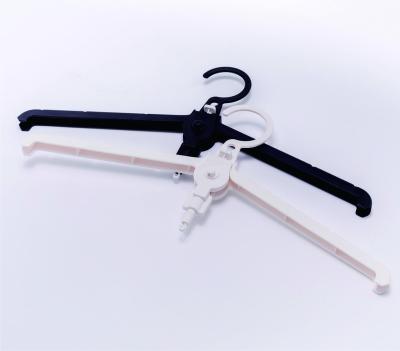 China Hanger Minimalist Fast Folding Collapsible Hanger for sale