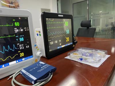 중국 다국어 ICU 심장 기계, ECG 모니터링 자동 생명 신호 기계 판매용