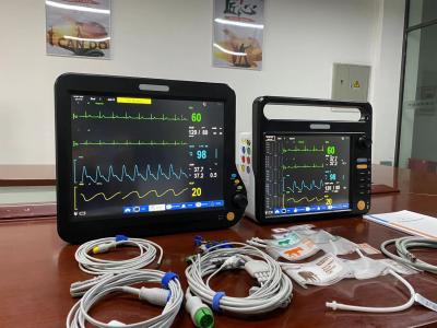 China Multiparameter hartslagmeter Veterinair gebruik Meertalig met EKG SPO2 2Temp Te koop