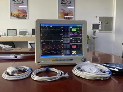 China Portable Multi Parameter Patient Monitor With ECG SPO2 NIBP And Temp Measurement zu verkaufen