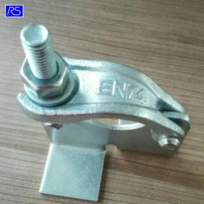 China Tube Connection Drop Forged Board Clamping Couplers To Toe Board Clamps For Scaffolding Pipe Connection for sale