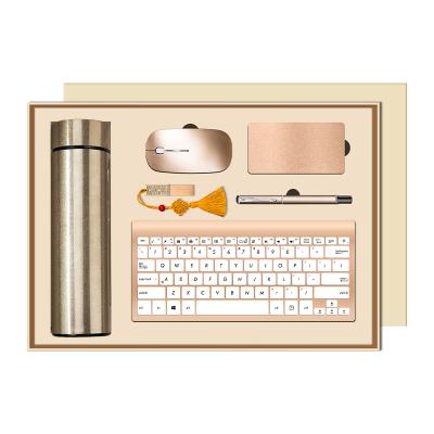 China Agriculture business corporate gift set 6 in 1 U disk mug thermal keyboard customized gift logo set to give customers and employees for sale