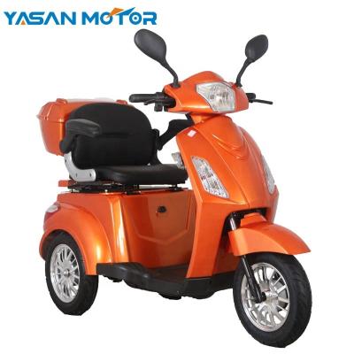 China Vacuum Tire 500W 48V Smooth Luxury E Mobility Scooter For Senior for sale