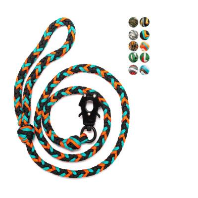 China Quick Release 2022 Heavy Duty Paracord Braided Tactical Dog Leash Lead Frog Clip Dog Leash for sale