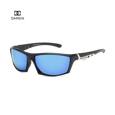 China New Factory Wholesale Custom Sunglasses DARSIN Sports Sunglasses Rectangle Frame Super Light Blue Mirror Polarized Sports Mens Sunglasses for sale