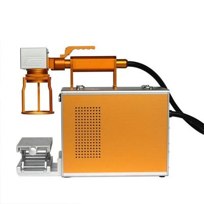 China Wholesale Automated Loading 20W 30W Enclosed Fiber Laser Marking Machine For Jewelry Gold And Silver Dog Tag for sale