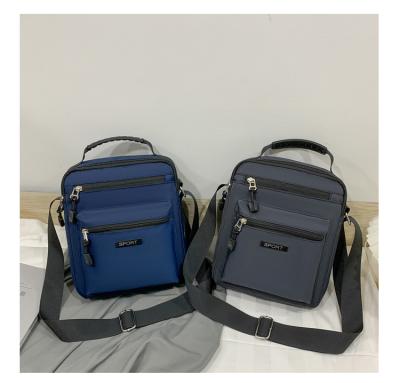 China Hot Fashionable Cross Body Crossbody Teens Fashionable Cross Body Designer Logo Large Capacity OEM Design Durable Travel Sling Bags for sale