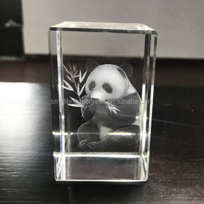 China Wholesale Europe New Design Souvenir Gift 3d Laser Crystal Panda Model for sale