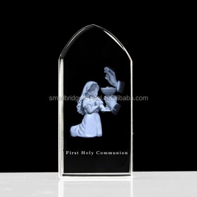 China All First Professional Customized Laser Crystal Baptism Gifts Holy Communion 3d Glass for sale