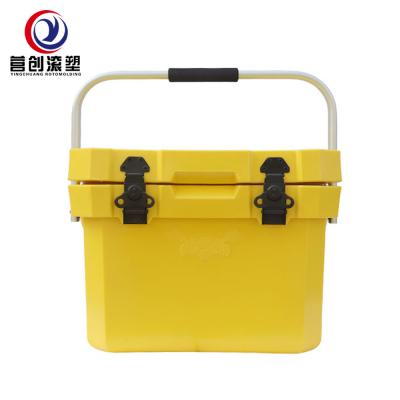 中国 Insulated Rotomolded Cooler Box with Tie-Down Points and Exceptional Heat Insulation 販売のため