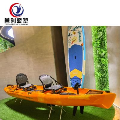 China Durable And Reliable Rotary Molded Canoe With Customized Hull Design And Capacity Te koop