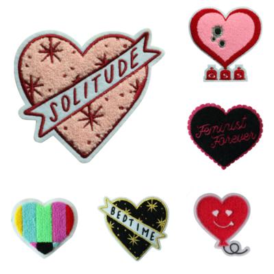 China Viable Custom China Big Heart Patch T-shirt Applique Embroidery Chenille Badges Alphabet for sale