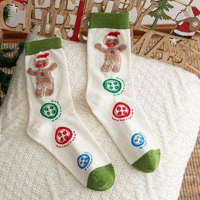 China 2021 New Arrival QUICK DRY Christmas Cotton Crew Socks Fashion Cute Girls Ladies Knitted Winter Warm Women Christmas Socks Luxury Gift for sale