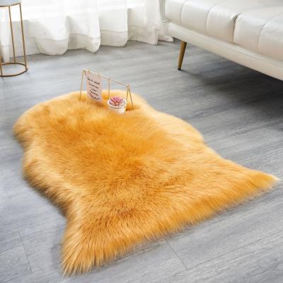 China Washable Wholesale Rugs And Living Room Floor Cover Faux Sheepskin Faux Fur Blankets Rug for sale