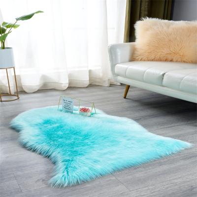 China Amazone Round Faux Wool Fur Washable Hot Selling Extra Fluffy Small Area Rug For Fluffy Blankets Living Room Plush Carpet And Blanket for sale