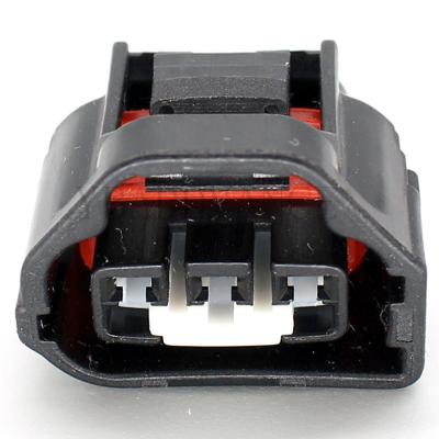 China Auto Connectors 7283-1133-10 90980-11261 3 Pin Female Electrical Sensor Connector for sale