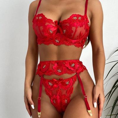 China Hot Sexy Nightgown Garter Sexy Lingerie Women's Underwear Set Red Embroidery Lace Bra Set Fashion Bra and Panty Suit for sale