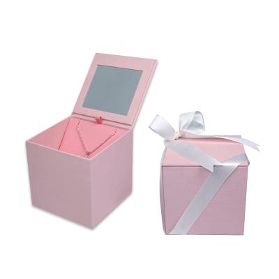 China Fanshion Cute Luxury Rectangle Paper Cardboard Jewelry Packaging Box Pendant With Logo Jewelry Box Packaging Custom Made for sale