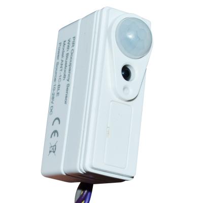 China For Automation Commercial Igniting Small Size Infrared Detector 10-28v Motion Sensor for sale