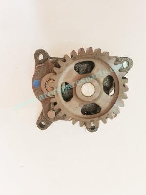 Chine Excavatrice de ZAX330 ZAX350 Hitachi Oil Pump 1131003131 pour Isuzu Cylinder Engines à vendre