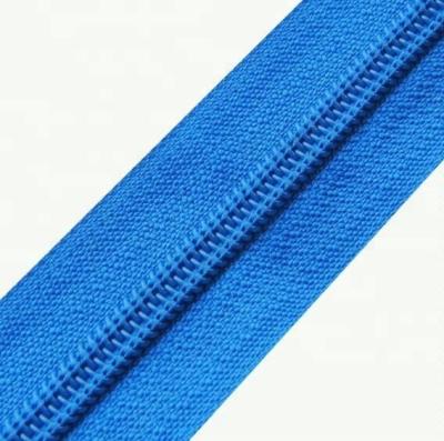 China High Strength All Size High Quality Nylon Long Chain Zipper Slider Factory for sale