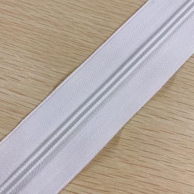 China Other Low Price Long Nylon Zipper Chain for sale