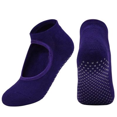 China Factory supply high quality QUICK DRY custom make grip socks yoga bar pilates yoga socks for women for sale