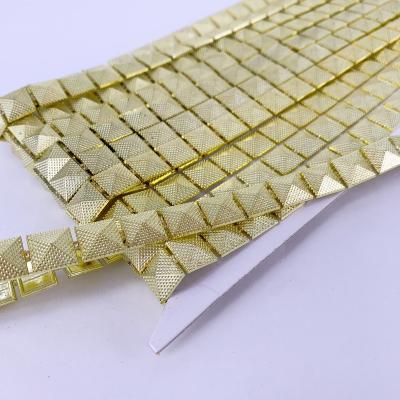 China Jewelry Making Wholesale Pyramid Shape Plastic Beads Strands Plastic Beads For Jewelry Making for sale