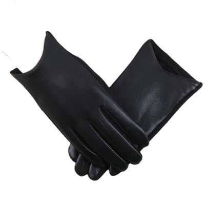 China Soft Leather PU leather gloves women's winter plus fleece thickened touch screen Spring and winter cycling driving wash leather cycling warm for sale