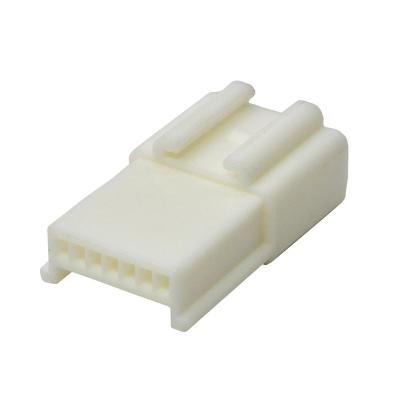 China Good and Timely Automotive PBT Waterproof White 7pin Auto Connector for sale