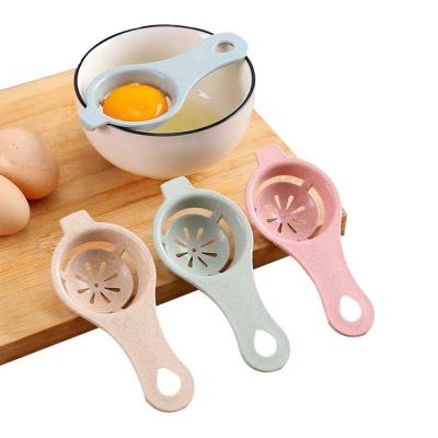 China High quality multifunctional kitchen tool sustainable mixed-color plastic egg yolk separator for sale