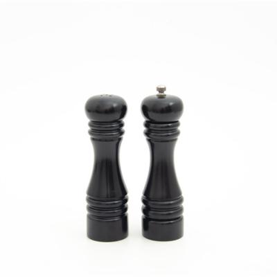 China Viable Engrave Or Customized Black Color Paint Rubber Wood Grinder Salt And Pepper Grinder Set for sale