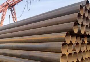 中国 11.8m Length LSAW Steel Pipe With 6mm-50mm WT And ASTM A672 Standard 販売のため