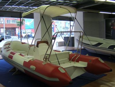 China Professional Riboat Racing Rowing Boats in Carbon , Kevlar and Fiberglass for sale