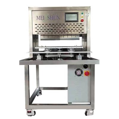 China Commercial Supply Ultrasonic Cutting Machine With Nano Cutting Blade For Sticky Caramel Candy Candies for sale